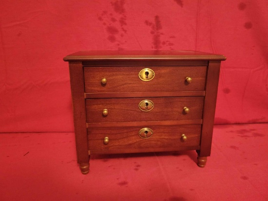 Small modern 3 drawer jewelry box/doll chest