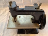 Singer Toy Sewing Machine