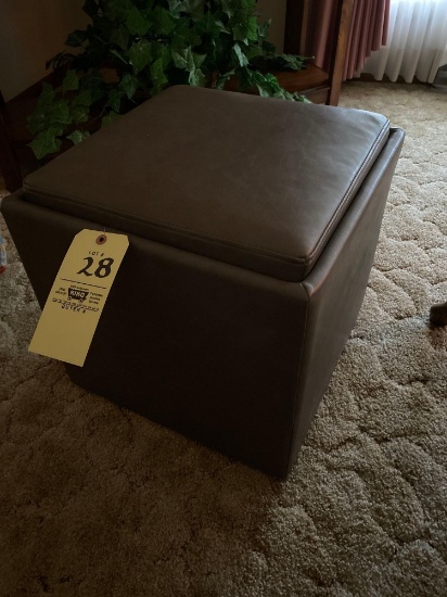 Ottoman w/ storage and tray