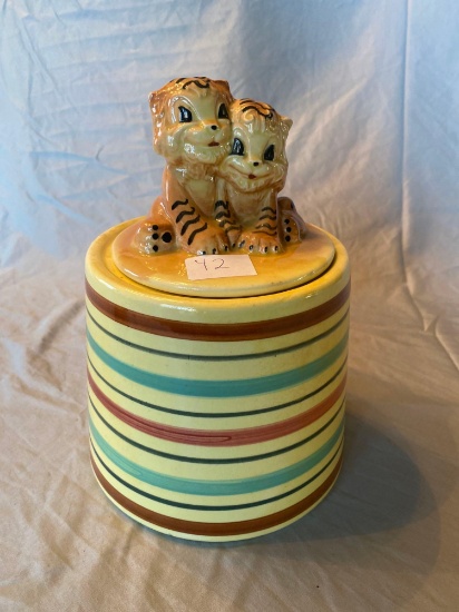 Roseville cookie jar