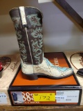 lucchese boots womens 7.5