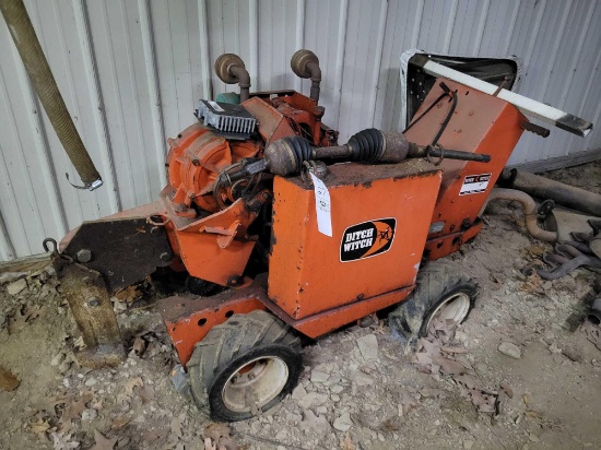 ditch witch trencher