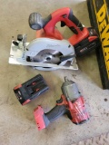 Milwaukee circular saw, impact, 2 m28 batteries