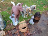 comcrete horses, planters, light house, wood mushroom