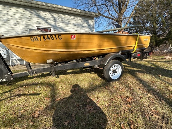 Montgomery Ward Sea King 12ft alum boat with trolling motor - oars - life vest - anchors and trailer