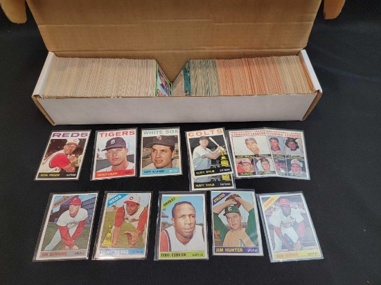 Topps Baseball Cards approximately 1963 - 90 1964 - 180 1965 - 75 1966 - 630