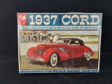 AMT 1937 Cord Supercharged 812 Convertible Coupe Model Kit