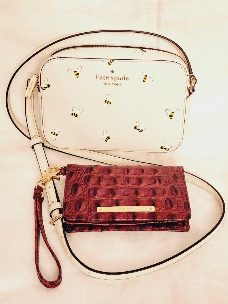 Kate Spade bumble bee shoulder purse and Brahmin wrist wallet | Art,  Antiques & Collectibles Collectibles | Online Auctions | Proxibid