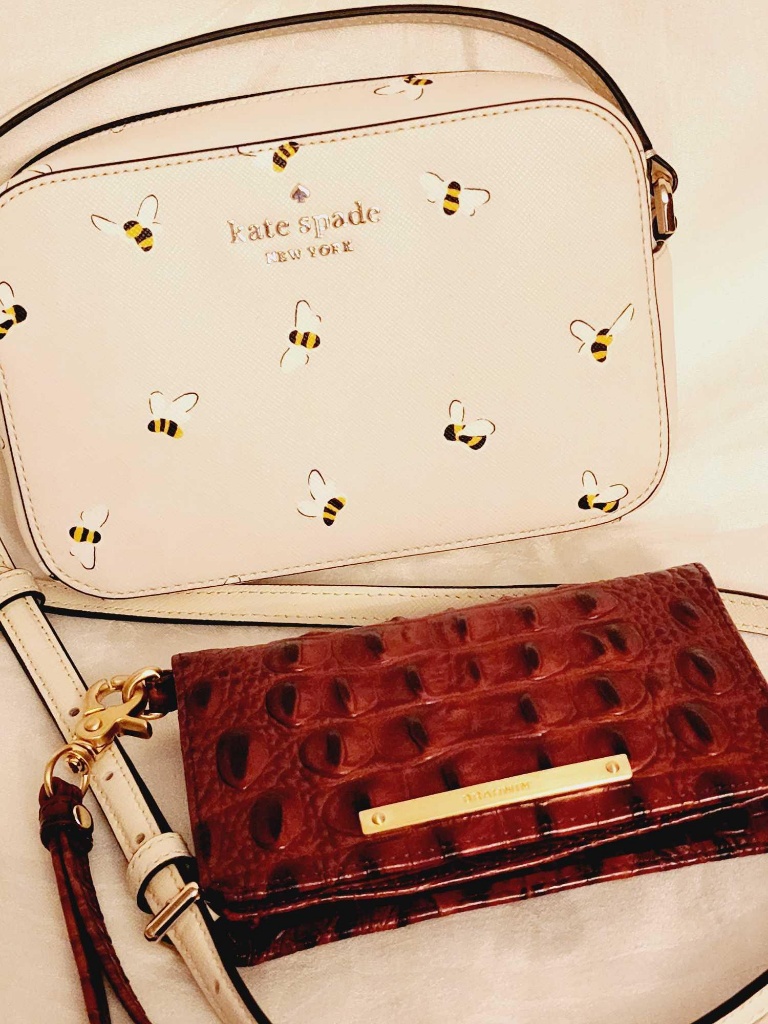 Kate Spade bumble bee shoulder purse and Brahmin wrist wallet | Art,  Antiques & Collectibles Collectibles | Online Auctions | Proxibid
