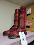 Dr. martens boots womens 7