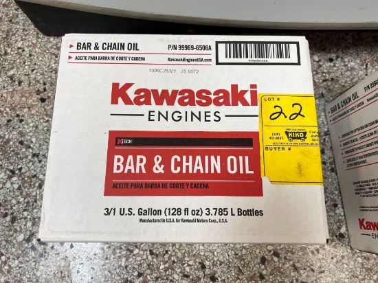 Kawasaki 3/1 Gallon of Bar and Chain Oil, Sales Tax Applies