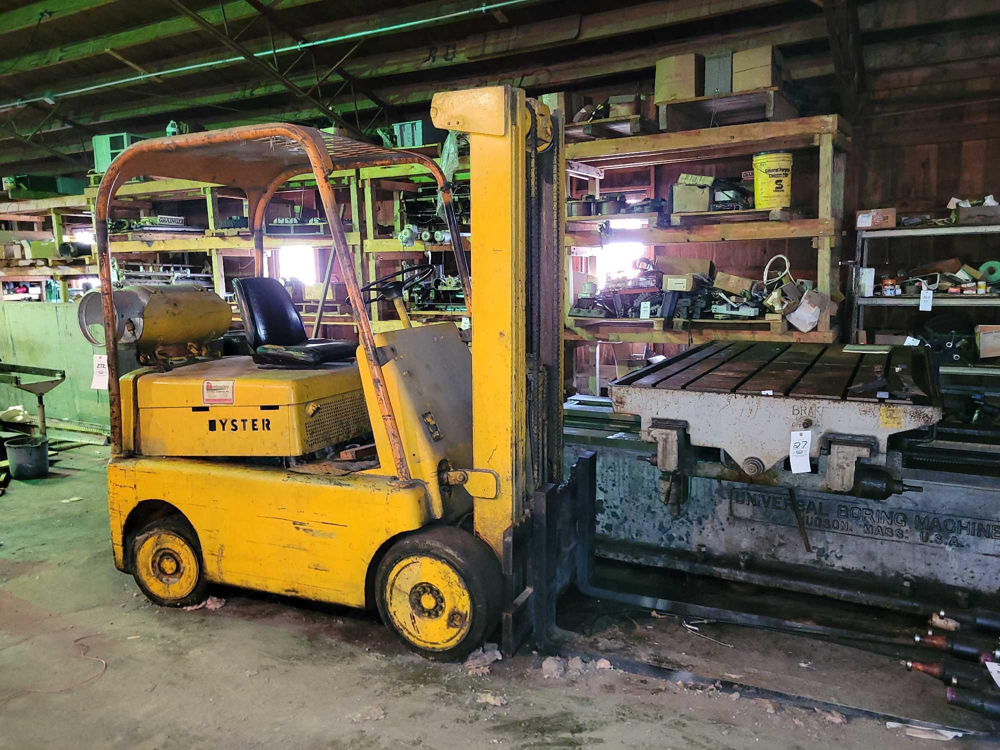 hyster forklift (not running, probably needs Proxibid