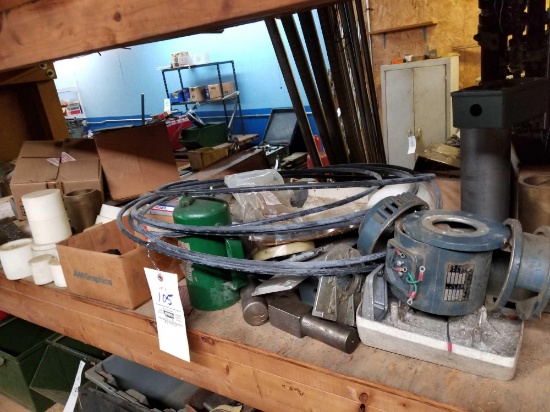 Contents of shelf, machinist hdwr