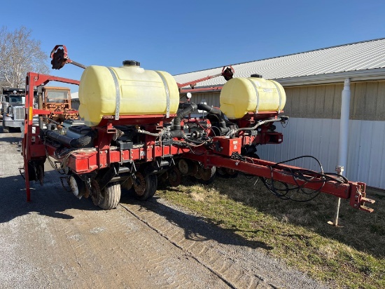 WHITE 6342 12/13 SPLIT ROW PLANTER