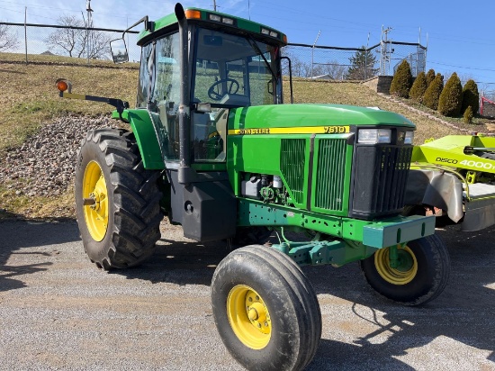 JOHN DEERE 7610