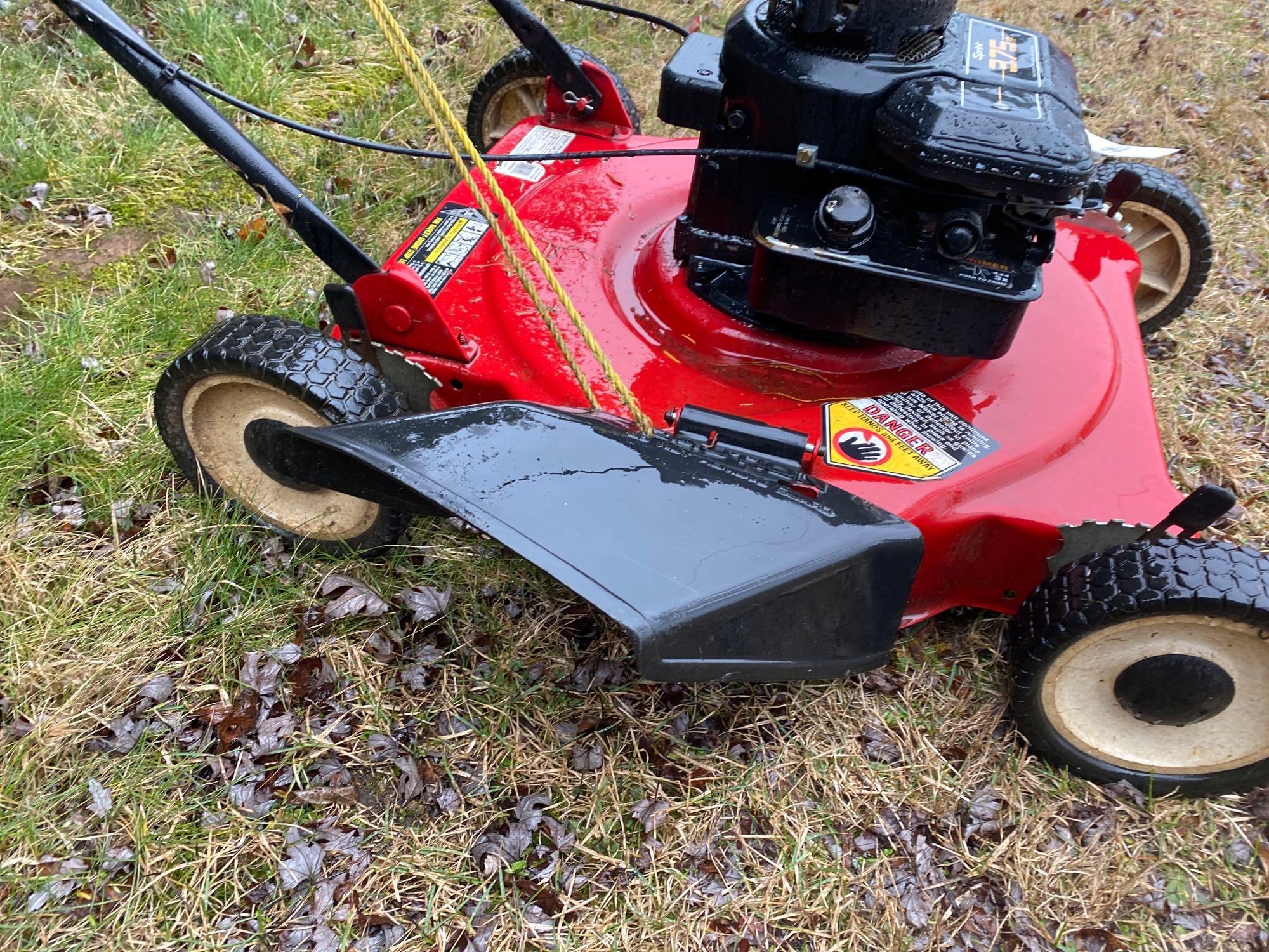 Briggs Stratron 3.75 HP Sprint Push Mower Proxibid
