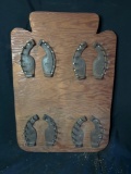 Board display of Oxen shoe set