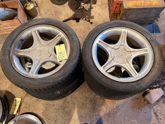 Late 90s/Early 2000s Mustang Tires and Rims