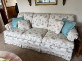 hammary furniture 3 cushion sofa