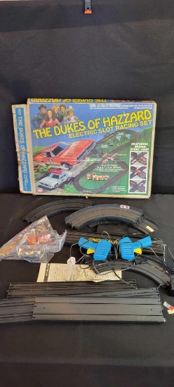 Ideal Dukes of Hazzard electric slot car set with 2 cars