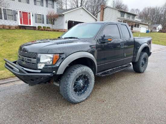 2012 Ford F150 SVT Raptor w/ Offroad Modifications