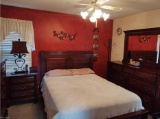 4 Pc Durham Furniture Cherry Bedroom Suite w/ Queen Bed, Dresserw/ Mirror, Chest of Drawer & End