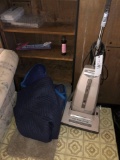 Vacuum, packing blanket