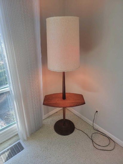 MCM Mid-Century Modern Danish Floor Table with attached table
