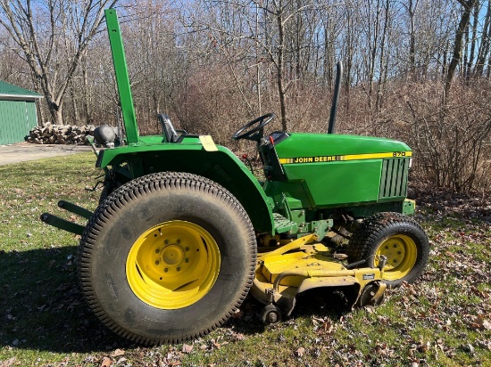 1989 John Deere 870 Compact Utility Tractor