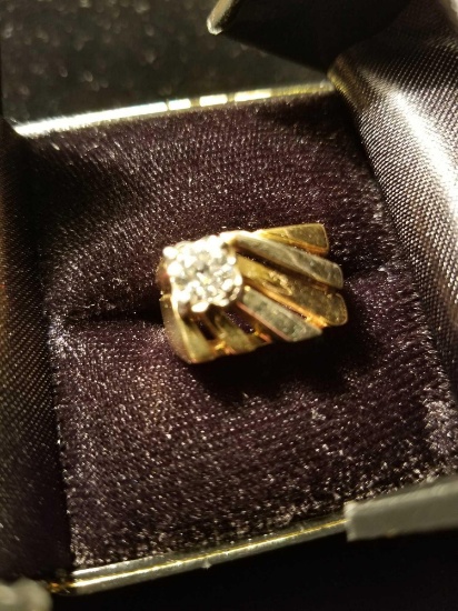 14k yellow gold man's diamond solitaire ring