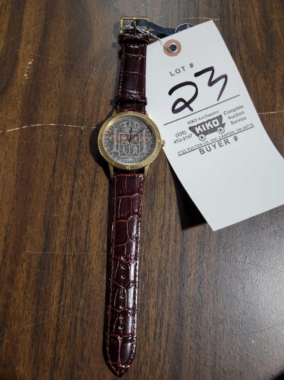 Men's wrist watch