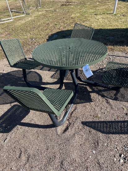 metal round table with 4 seats