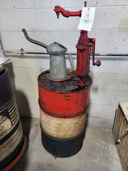 oil pump with barrel and cart