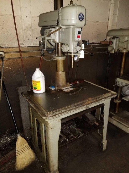 Walker Turner drill press with heavy table and 4 vises