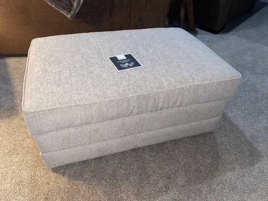 Bassett Upholstered Ottoman - lift top