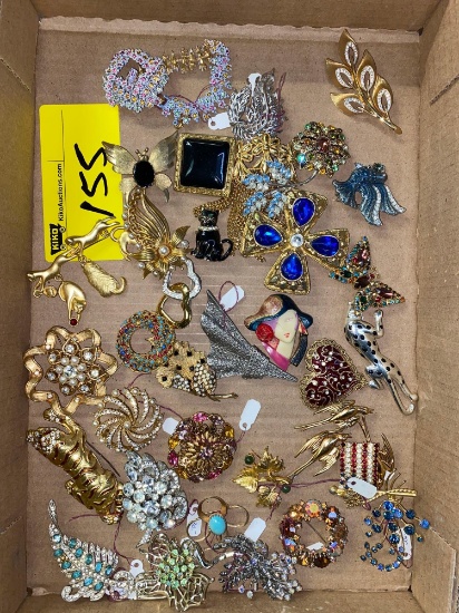 Brooches and pins