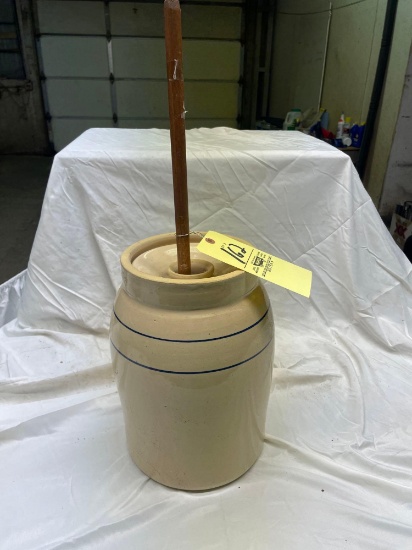 Early butter churn