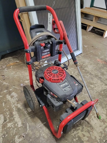 Husky pressure washer with hose and wand