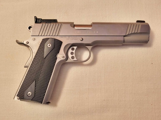 Kimber stainless target II .38 super semi auto handgun with case