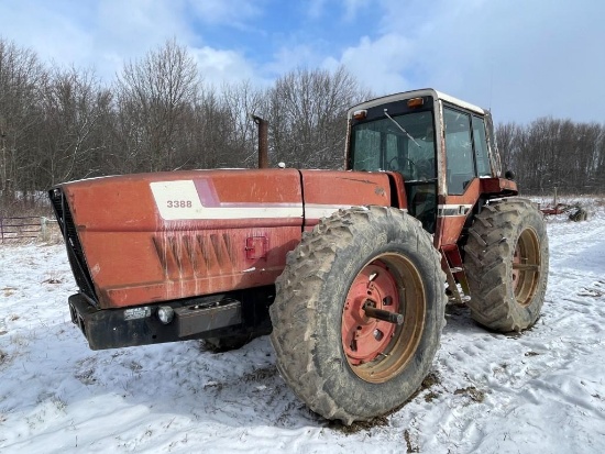 International 3388 Tractor