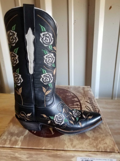 Lucchese ladies boots, 7.5