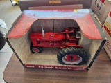 Farnall super M toy tractor