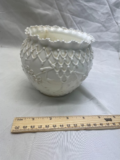 lotus ware bowl