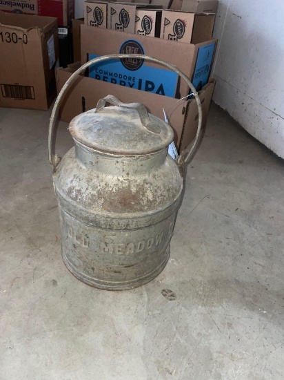 antique pale