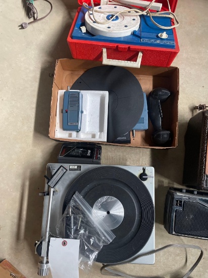 record players- radios