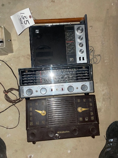 RCA Victor- globe- Toshiba radios