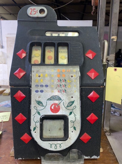 Mills Novelty Counter Top Slot Machine