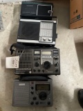 (4) radios