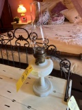 Vintage Glass Aladdin Lamp