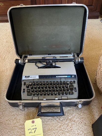 secretarial 250 typewriter